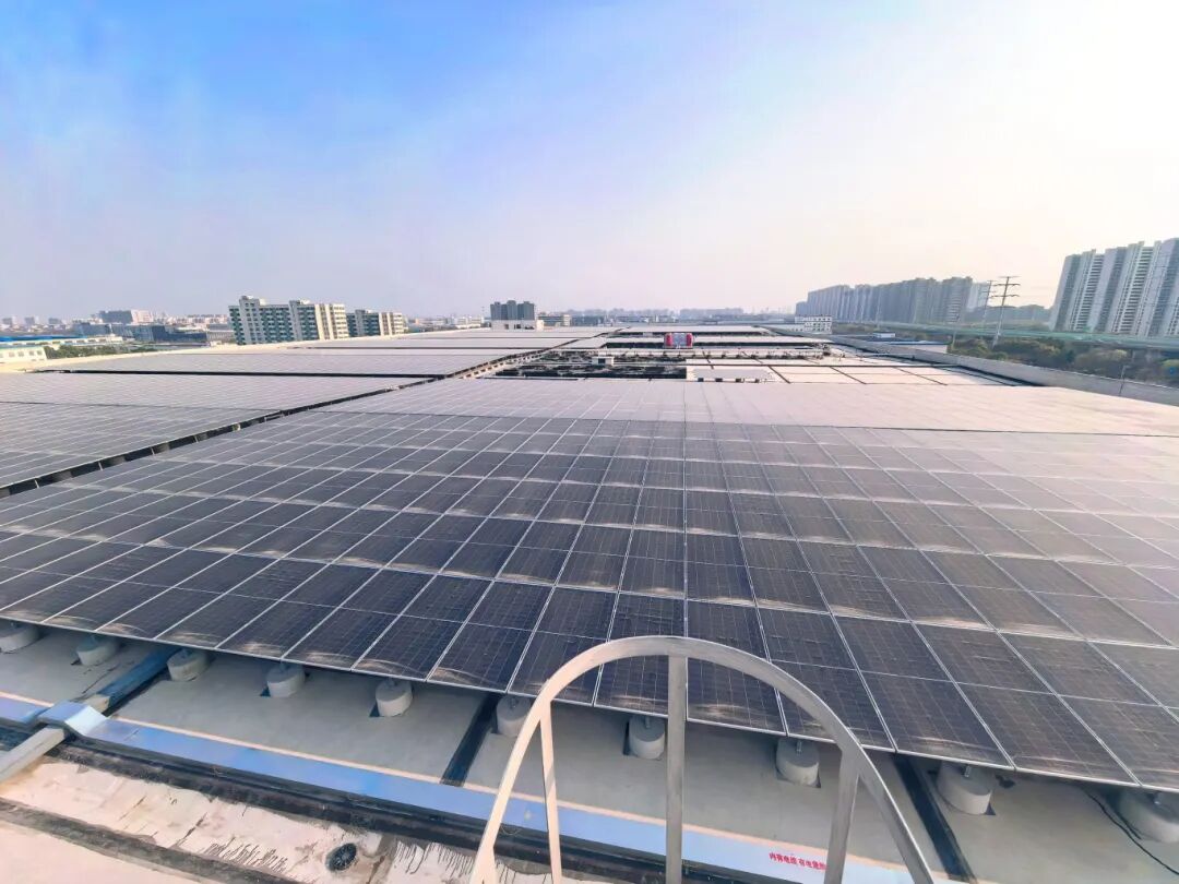 厂房屋顶的绿色解码：科瑞恩南通的光伏节能方案